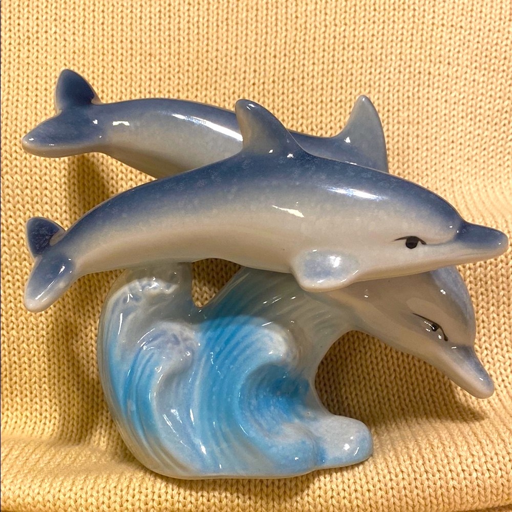 Otagiri Collectable Blue & Grey Dolphin Figurine - Picture 3 of 7